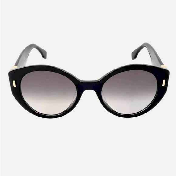 Fendi Accessories - Fendi - FE40037U Black Sunglasses